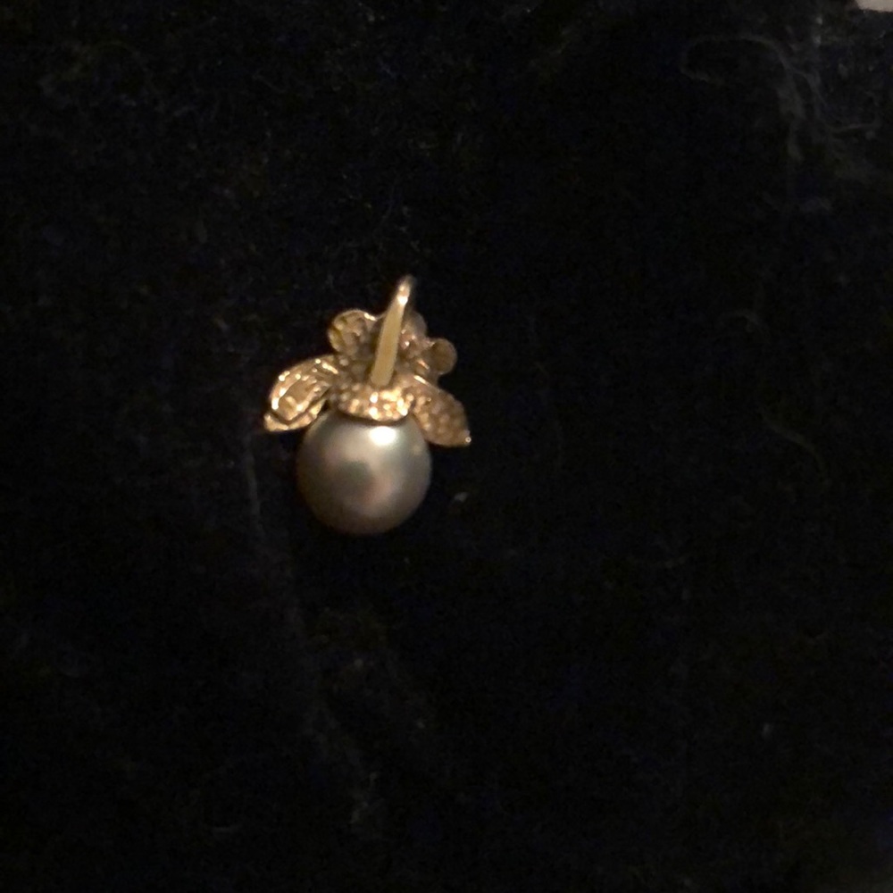 Pendant - Picture 2 of 3
